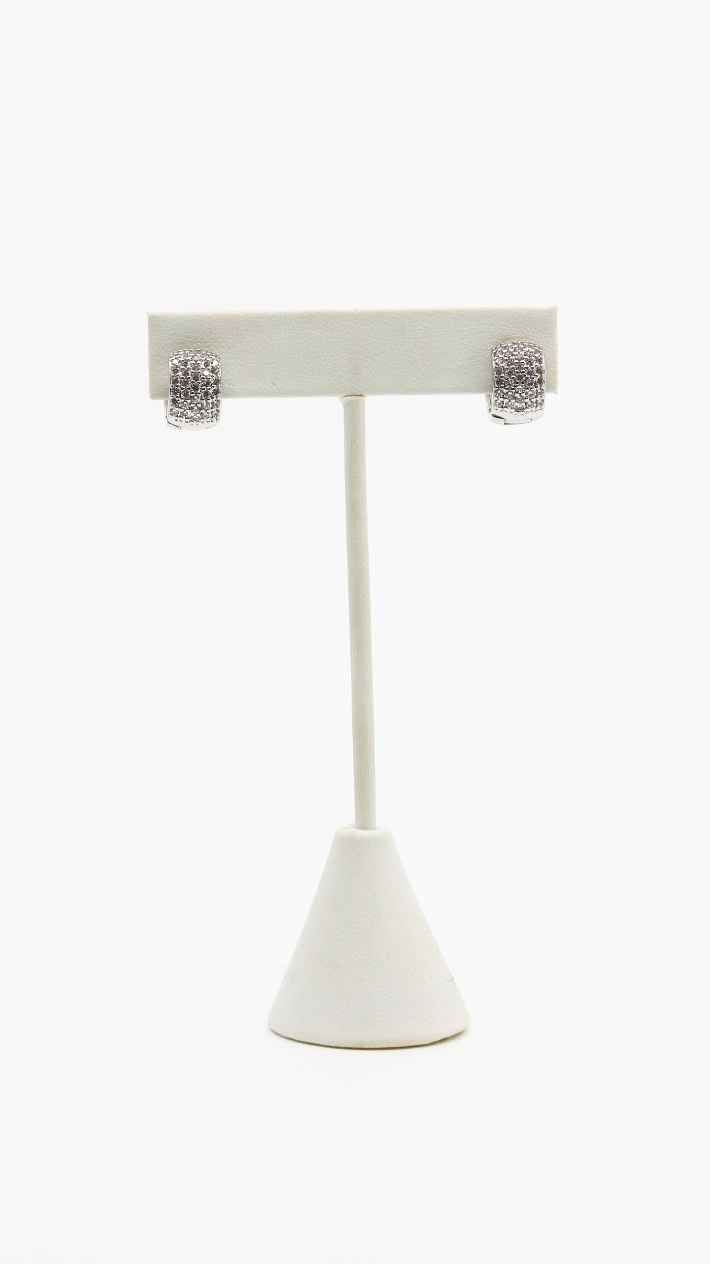 ARETES CORA