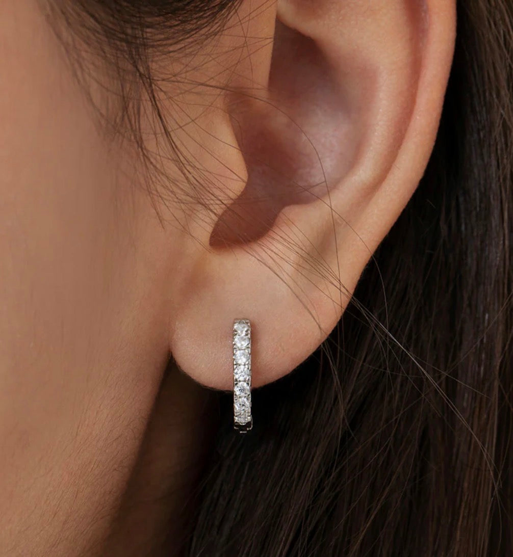 ARETES SMALL CLEAR