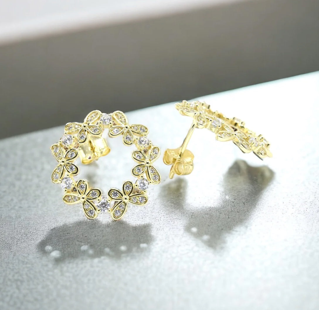 ARETES MARIPOSA