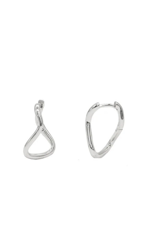 ARETES MINIMALISTA SILVER