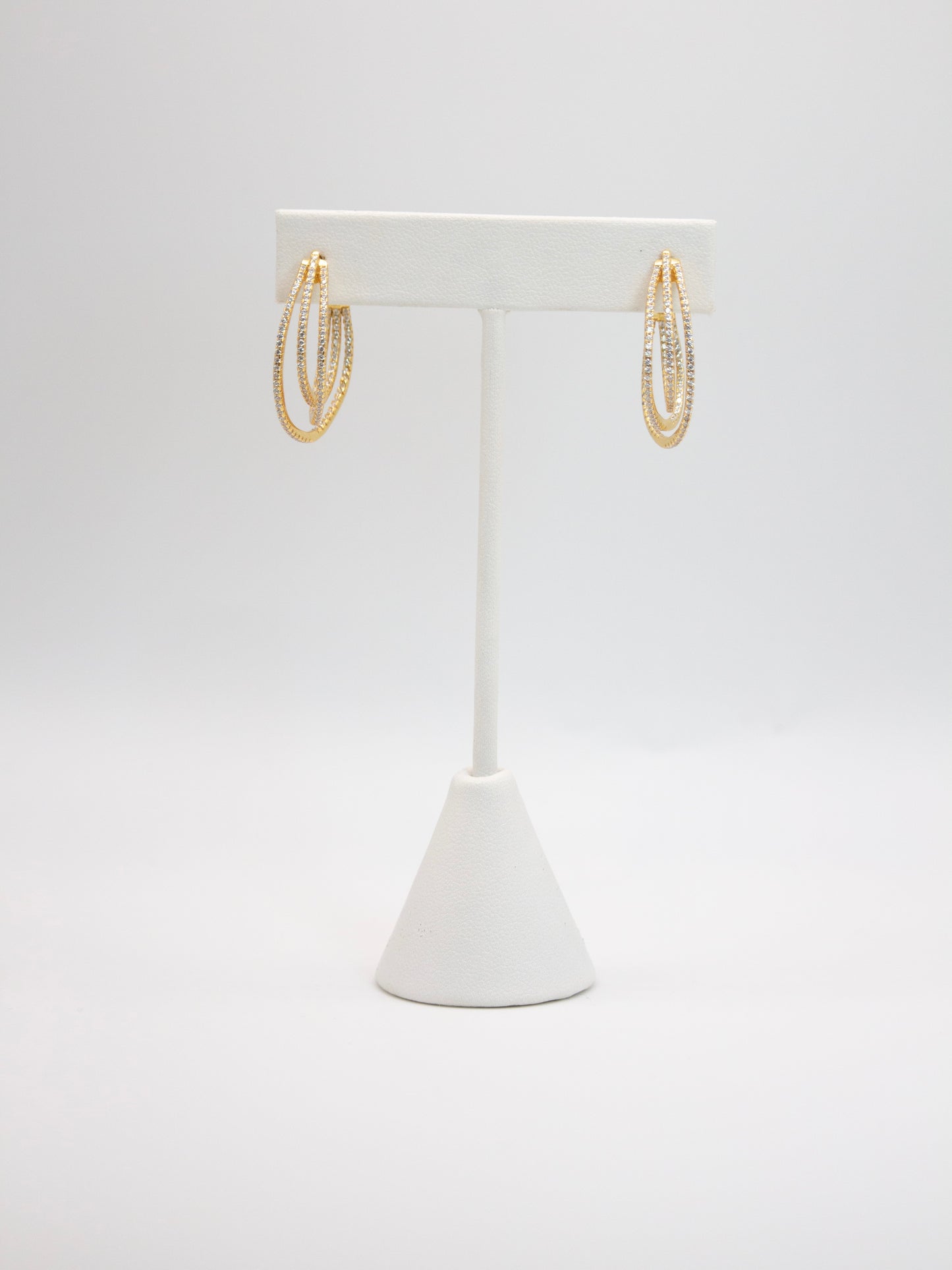 ARETES LOVE