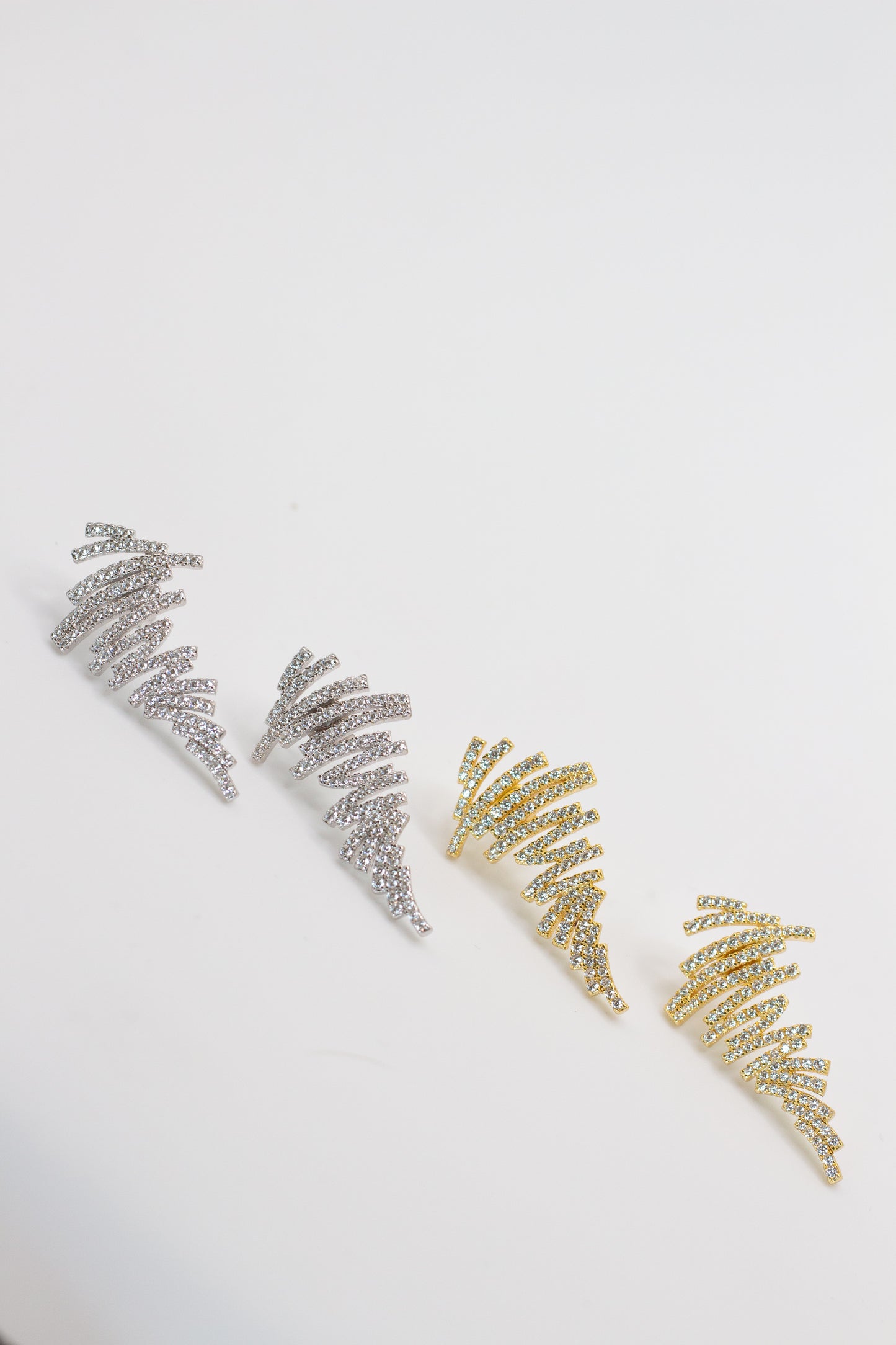 ARETES SNOW