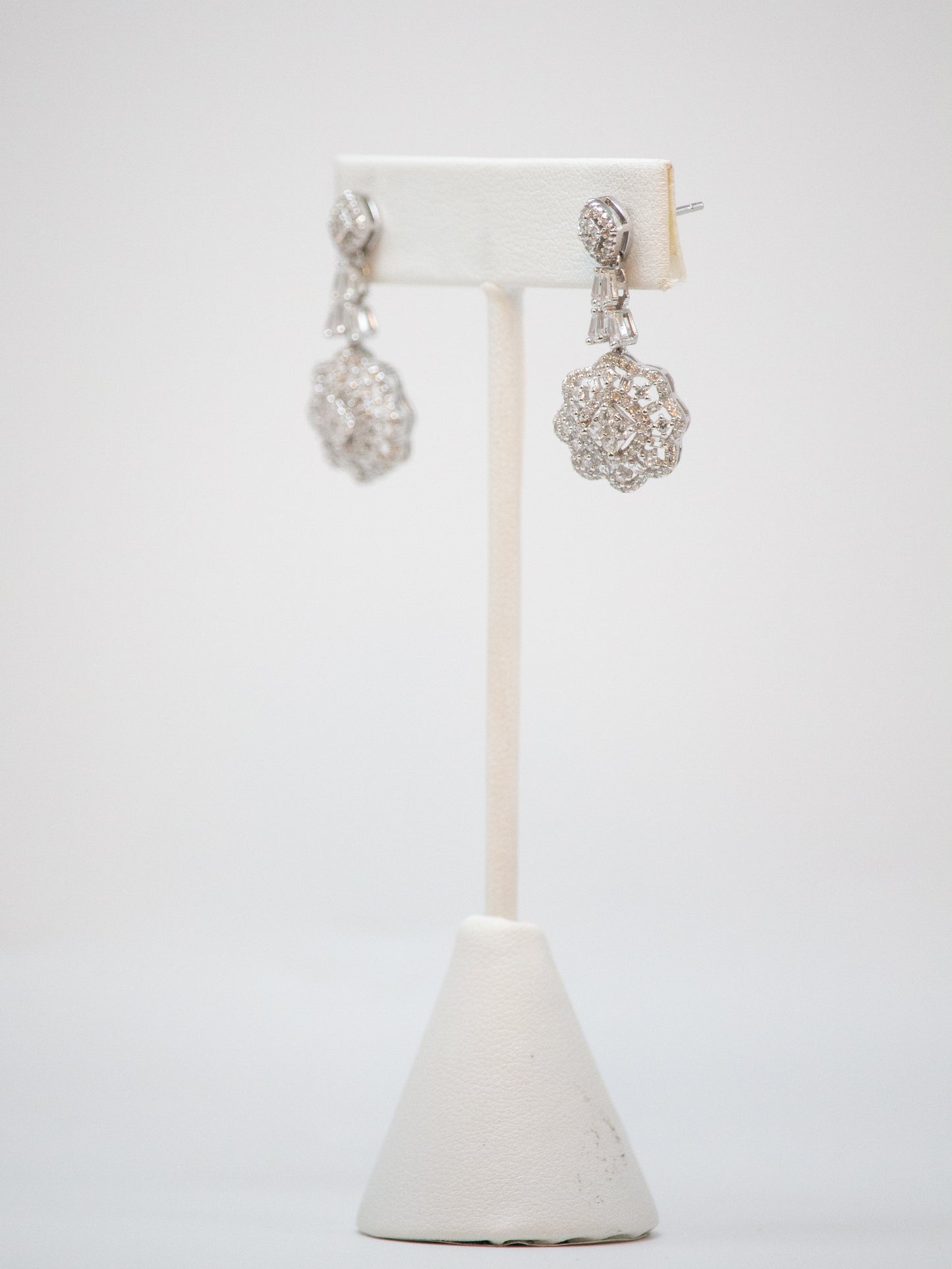 ARETES LOURDES