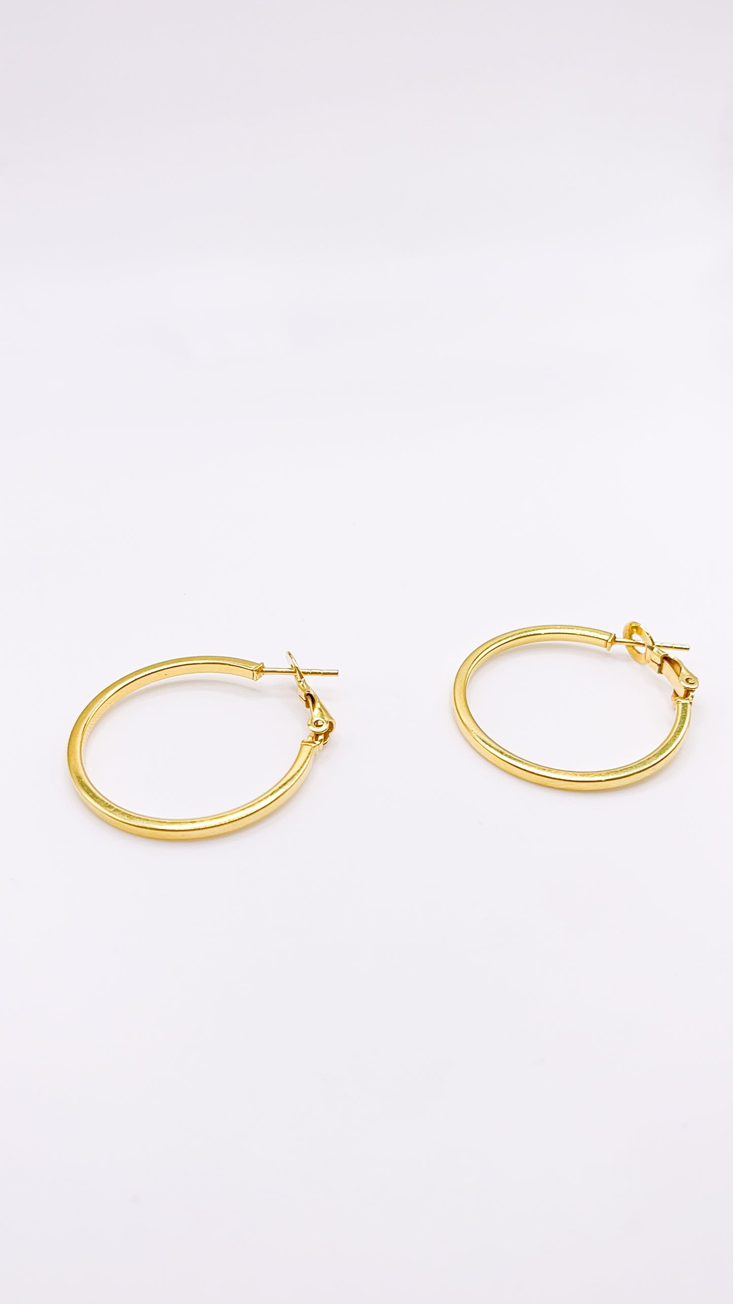 ARGOLLAS LISAS