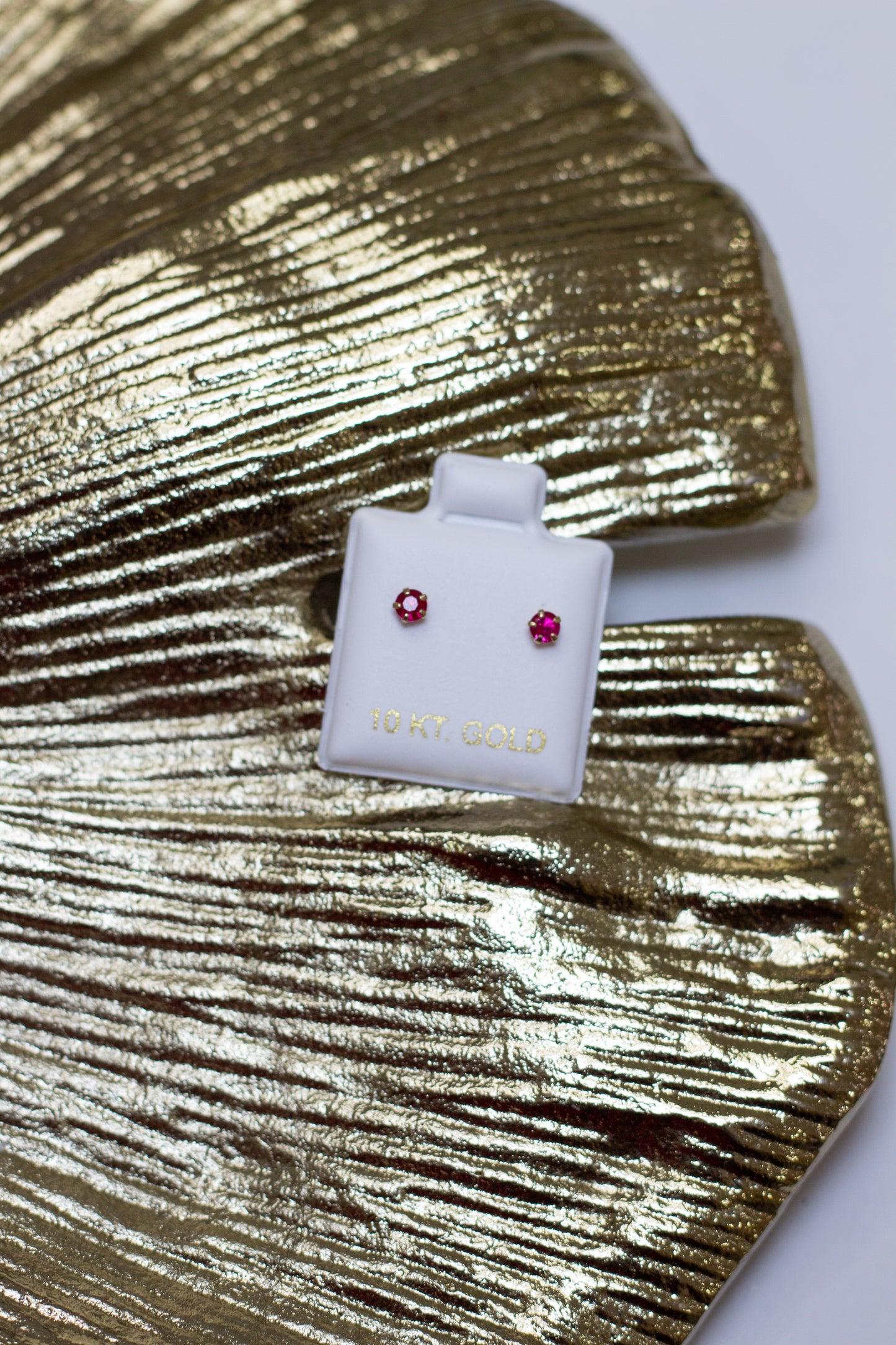 ARETES ZIR ROS