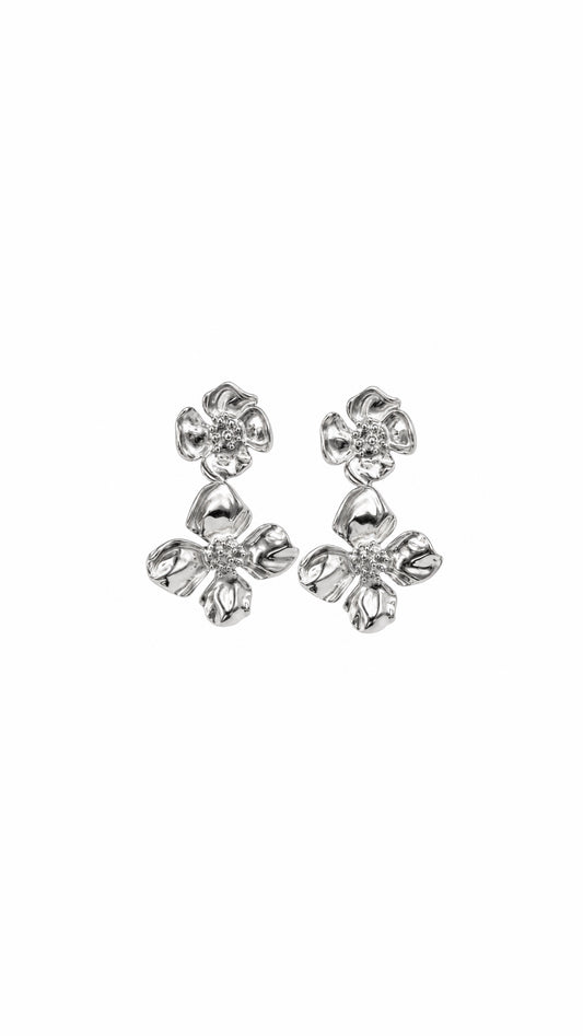 ARETES FLOR SILVER