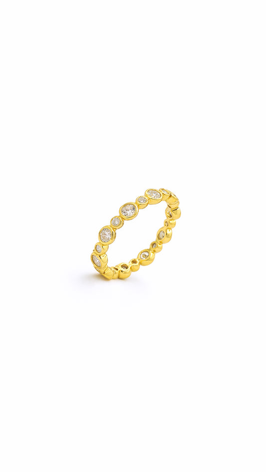 ANILLO CON ZIRCONIAS