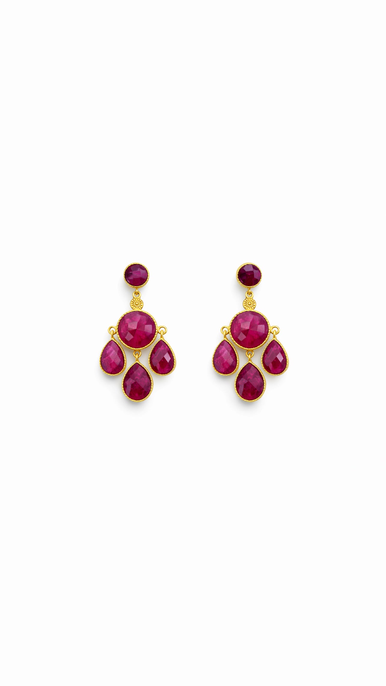 ARETES TUR